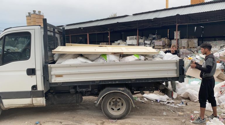 Firma autorizata transport moloz Bucuresti – Sector 6